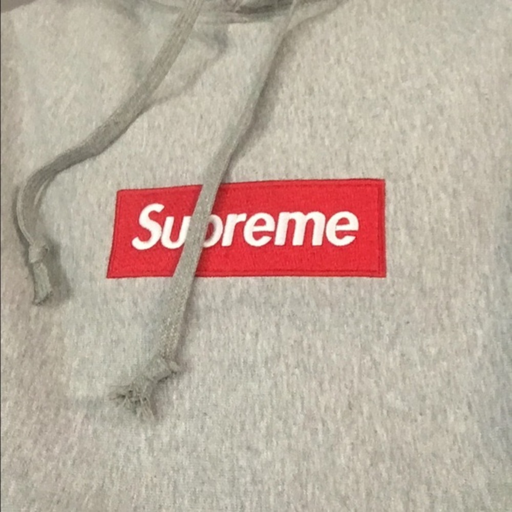 SUPREME MYSTERY BOX